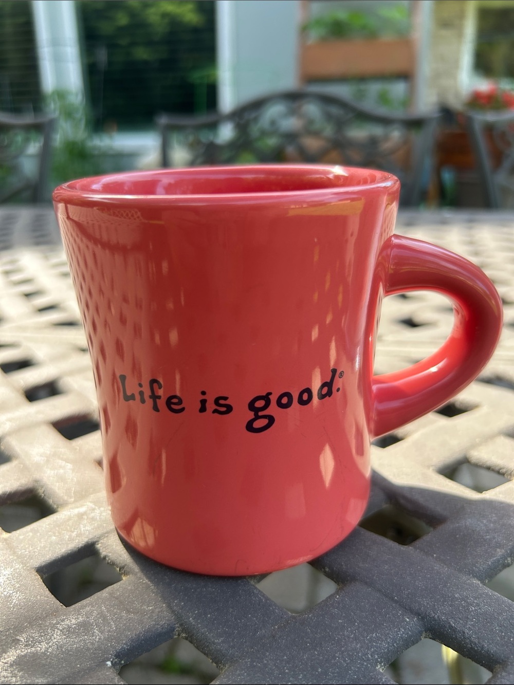 Life is Good “Gotta Run” mug. Peach, 12oz, no chips, cracks or dings. - Picture 2 of 4